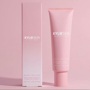 Kylie Skin- Walnut Face Scrub